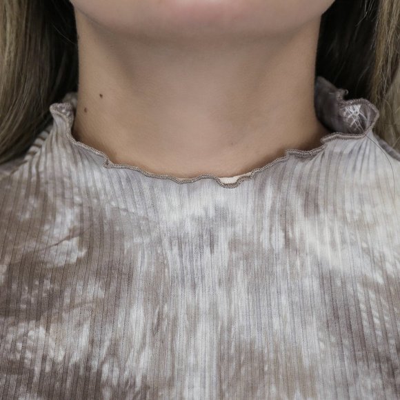 BROWN MUSE TIE DYE TOP - Picture 2 of 4